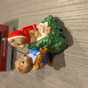 1998 Mom and Dad Hallmark ornament